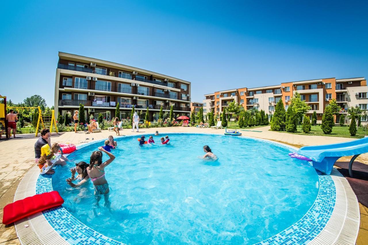 Waterpark Fort Apartments Sunny Beach Exterior photo