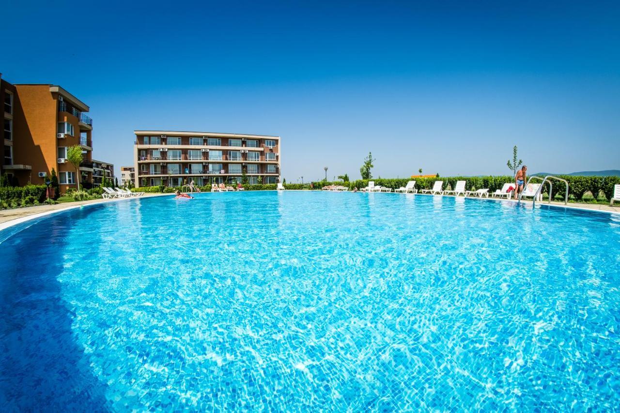 Waterpark Fort Apartments Sunny Beach Exterior photo